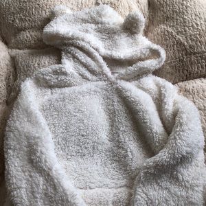 White Sherpa hoodie with bear ears